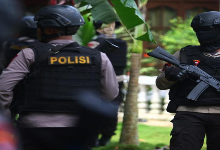 Tito: Polri Terus Bekerja Ungkap Jaringan Terorisme 